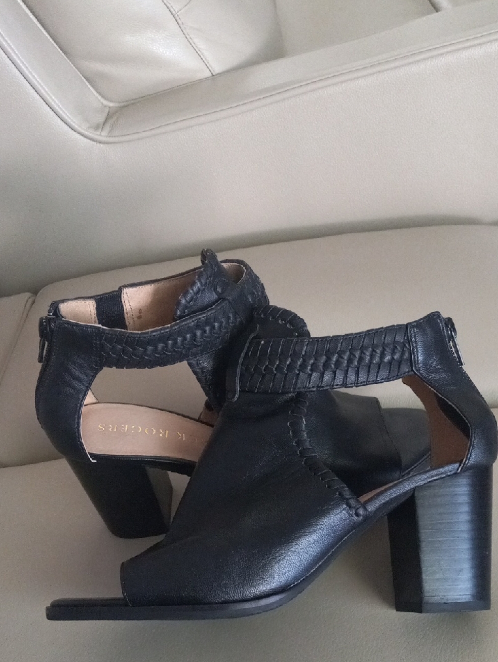 Jack Rogers Black Woven Leather Open-Peep Toe Block Heels Size 7.5M